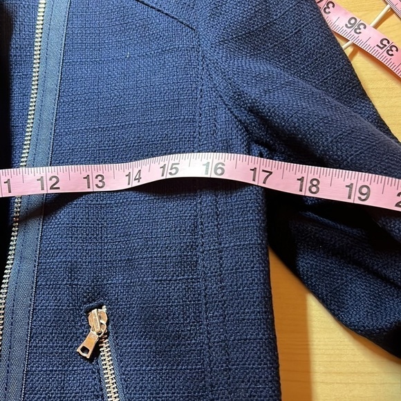 WOMEN’S Gap Navy Moto Jacket Textured Tweed Size Medium - Picture 11 of 12